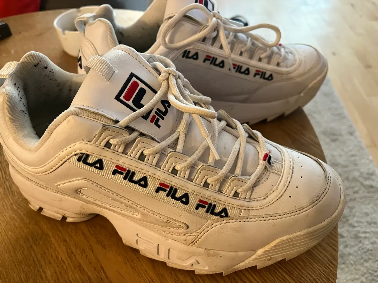 Billede 9 - Fila  herre sneakers str 42.5
