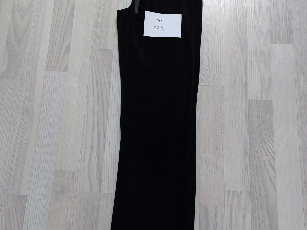 Billede 1 - Velour bukser str xxs
