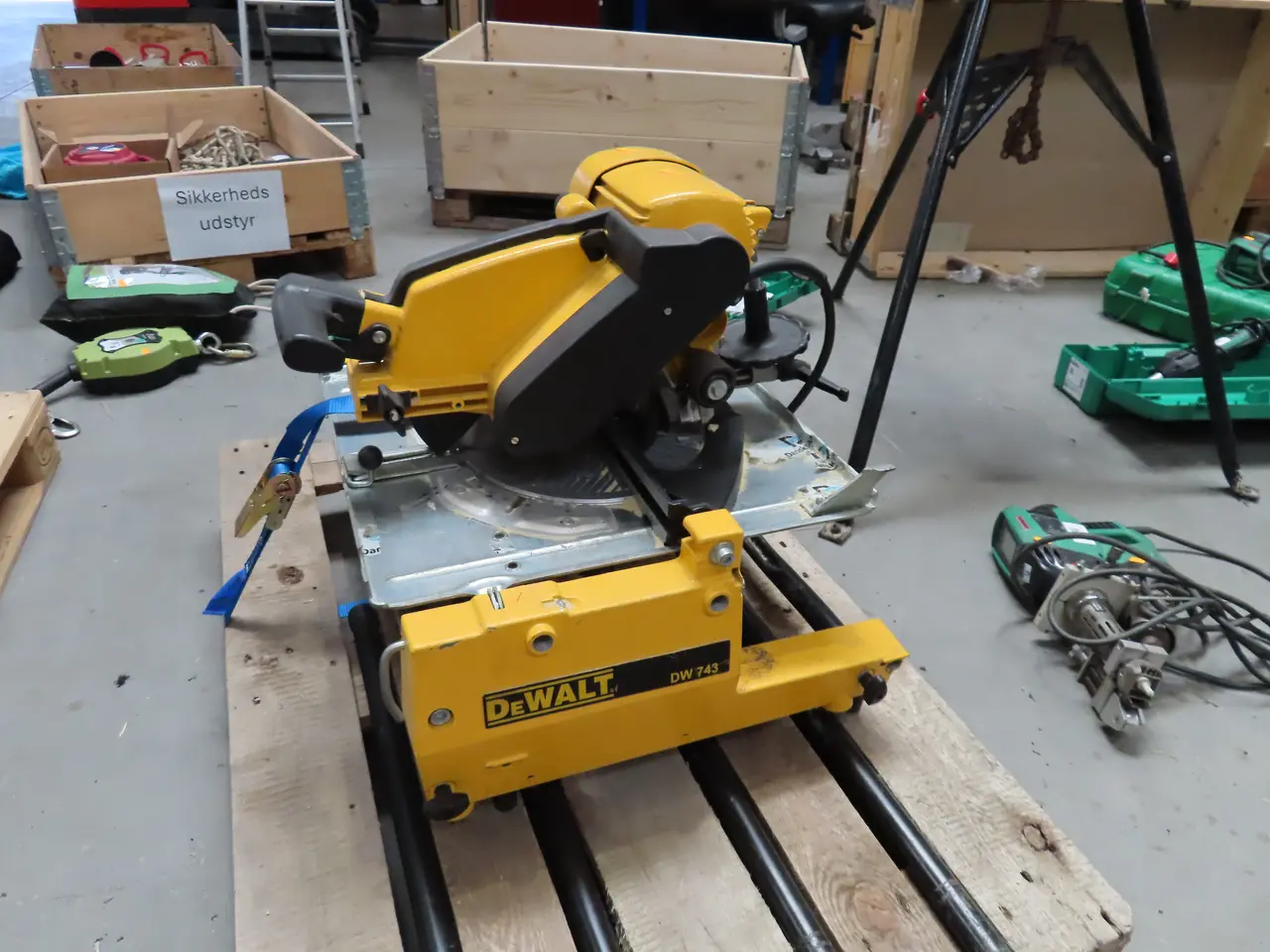 Billede 7 - Kap-/geringssav DEWALT DW743 2