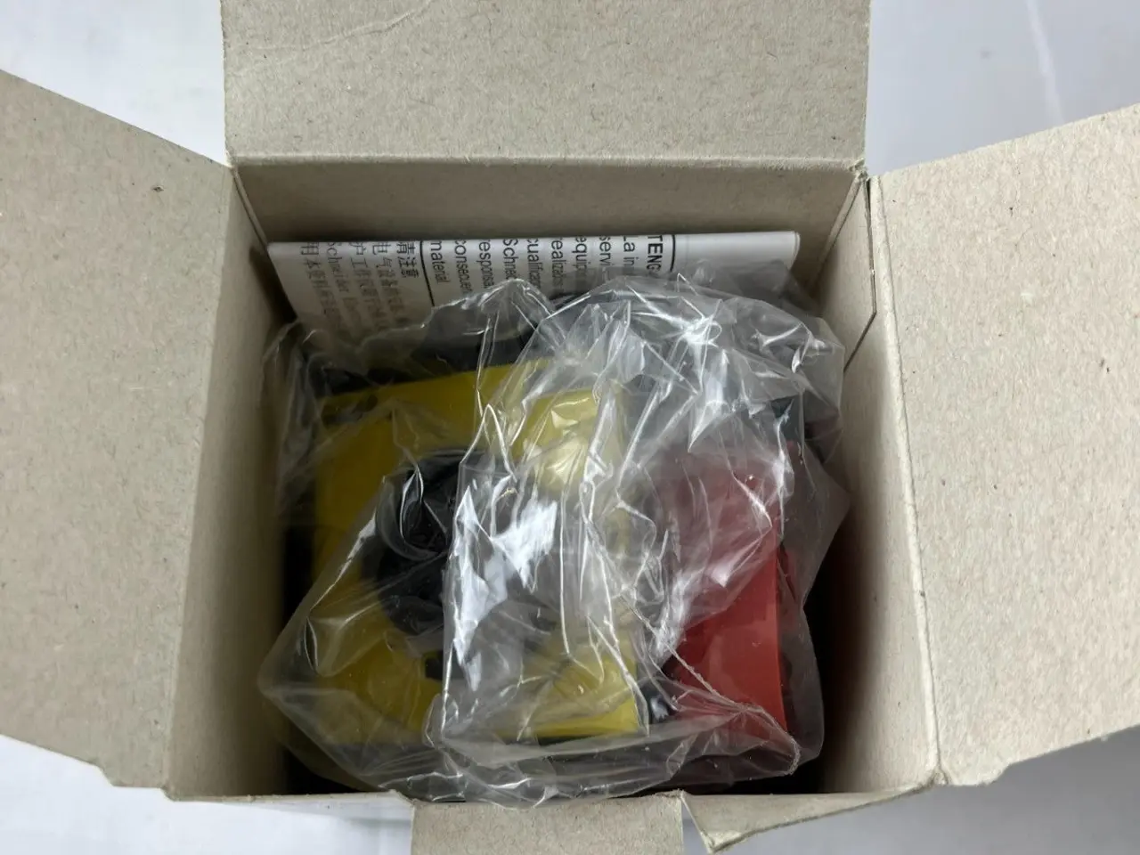Billede 5 - Schneider Electric VCF1 Emergency Stop kontakt 32A