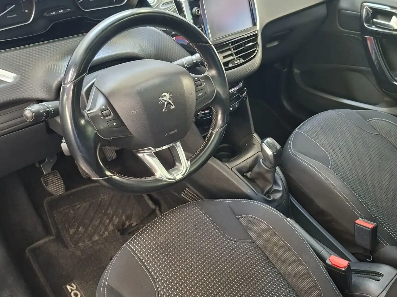 Billede 6 - Peugeot 208 1,6 BlueHDi 100 Allure Sky