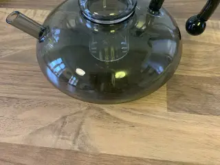 Tekande i glas med filter