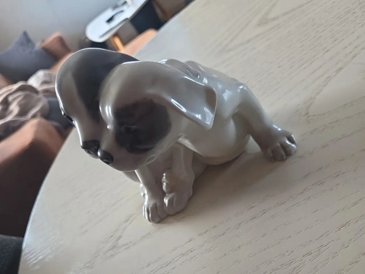 Billede 1 - Porcelæns hund