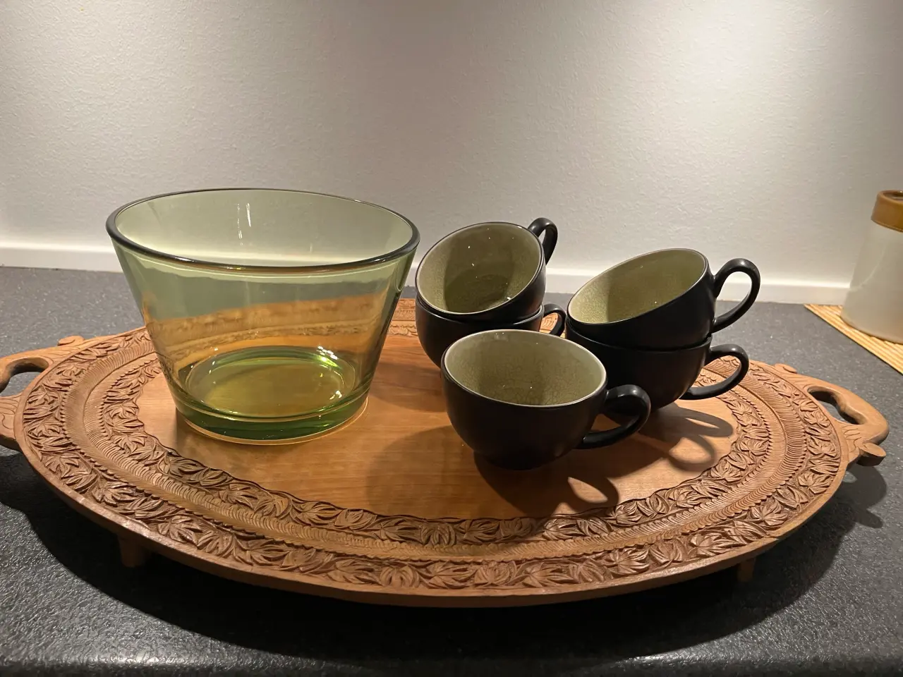 Billede 6 - Grøn glasskål i tykt glas