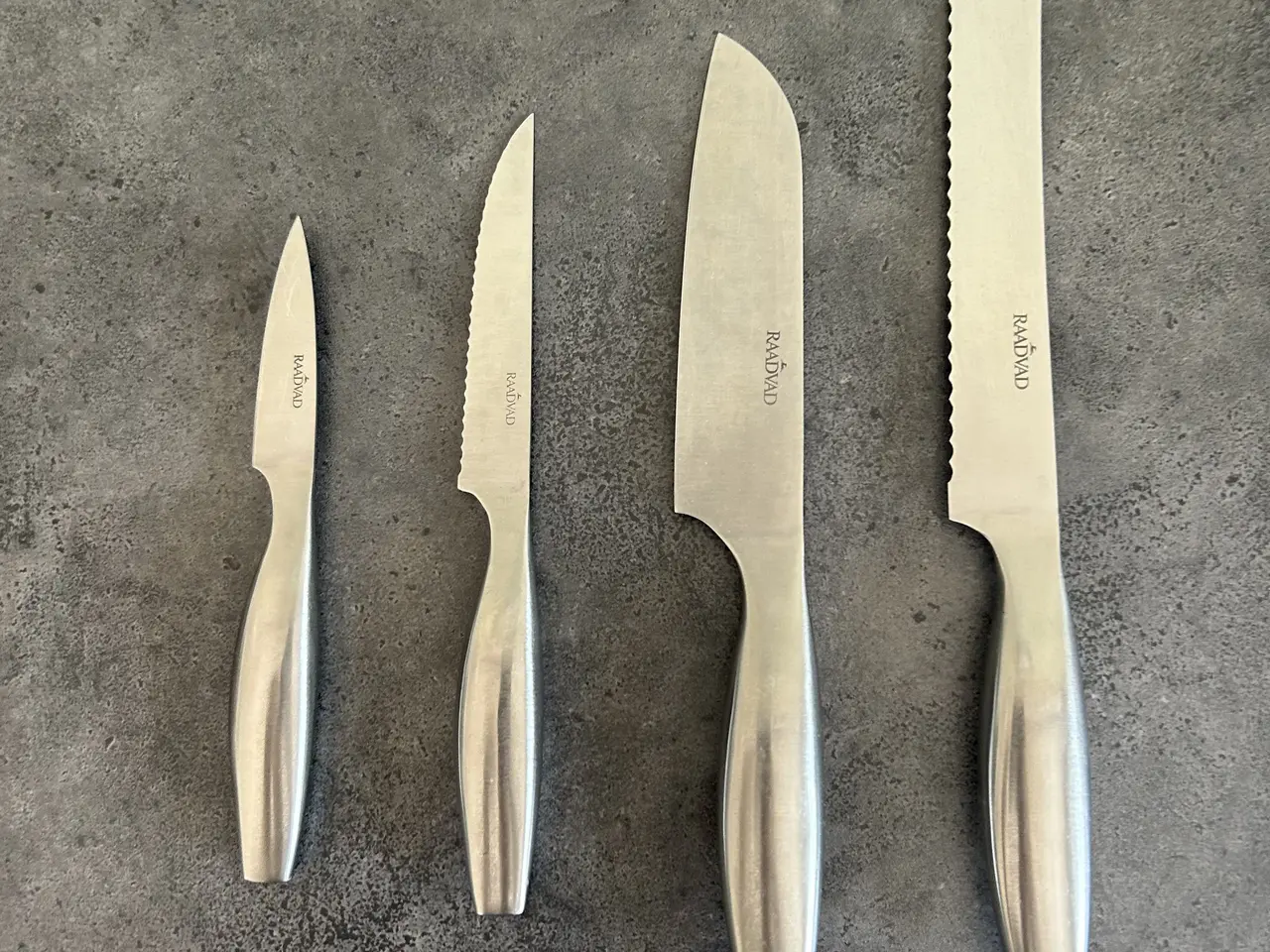 Billede 1 - Raadvad knivsæt i rustfrit stål. 