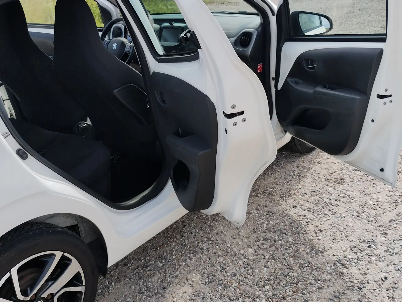Billede 8 - Fin nysynet Peugeot 108