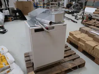 Opvaskemaskine BLOMBERG SGUN26220W