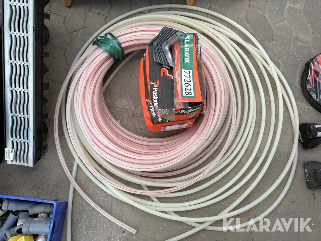 Billede 7 - Fittings, beslag, afløbsrende og slanger