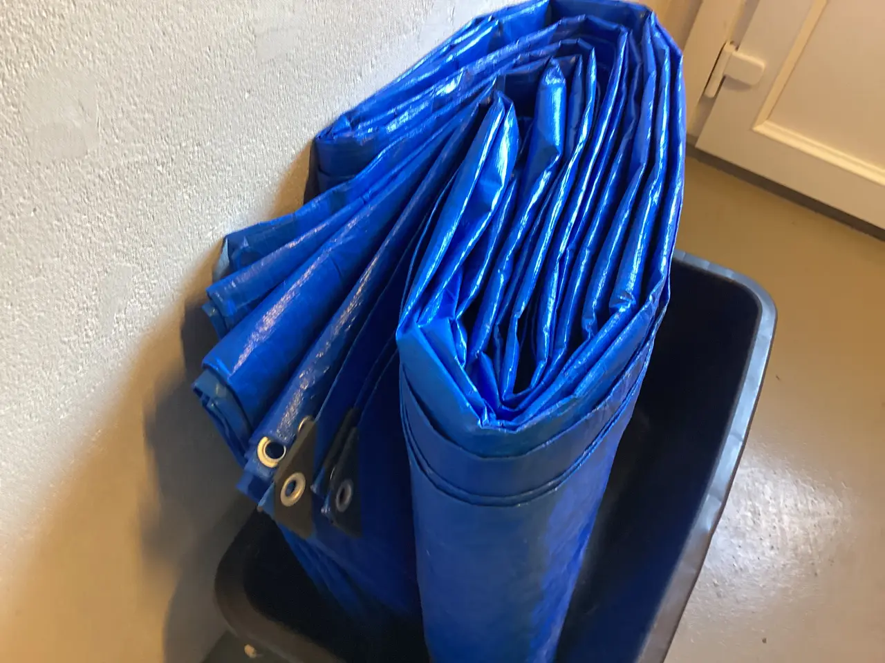 Billede 2 - Stor kraftig presenning 5 + 10 m