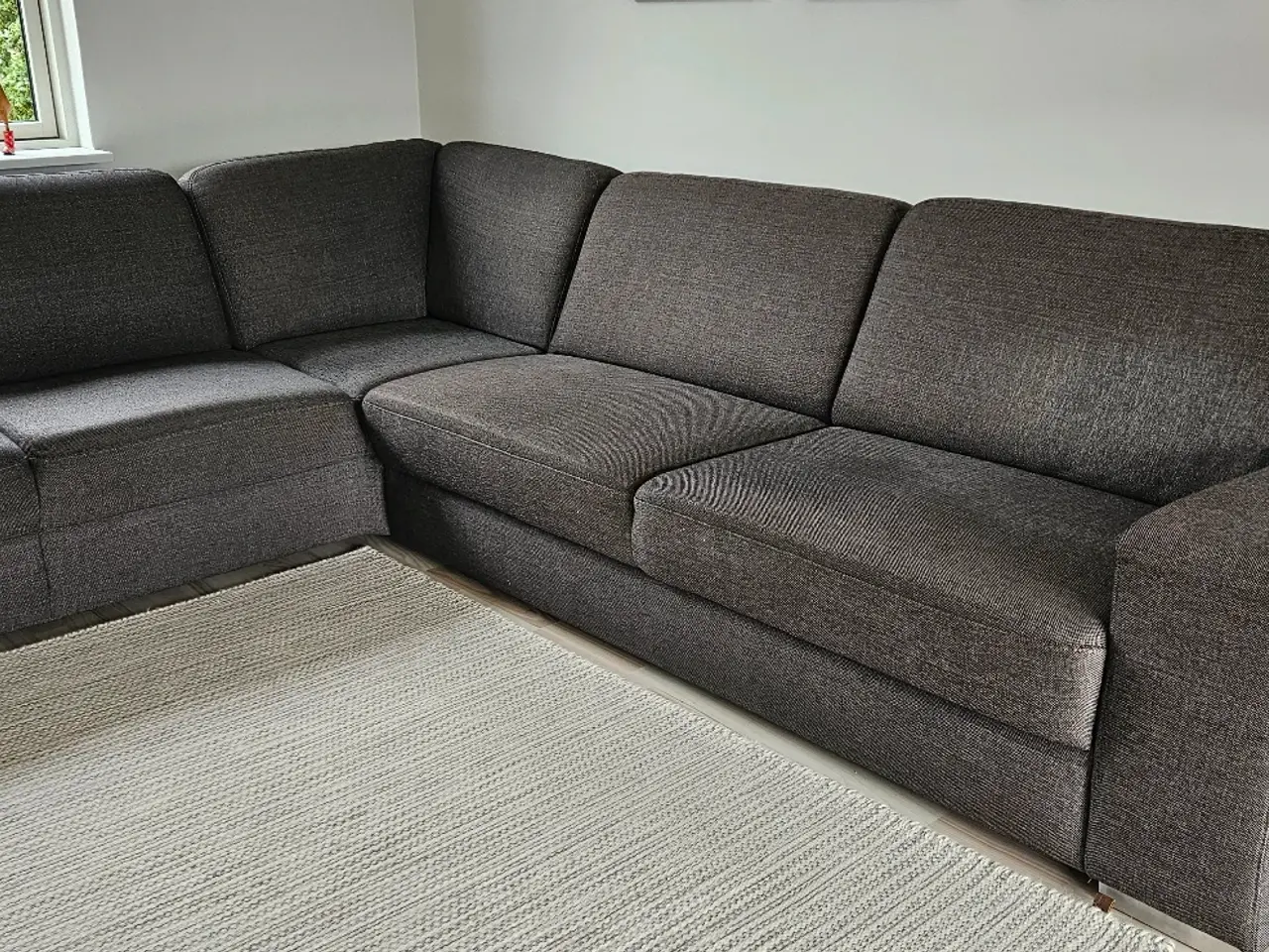 Billede 1 - Stor og velholdt hjørnesofa m. Chaiselong 