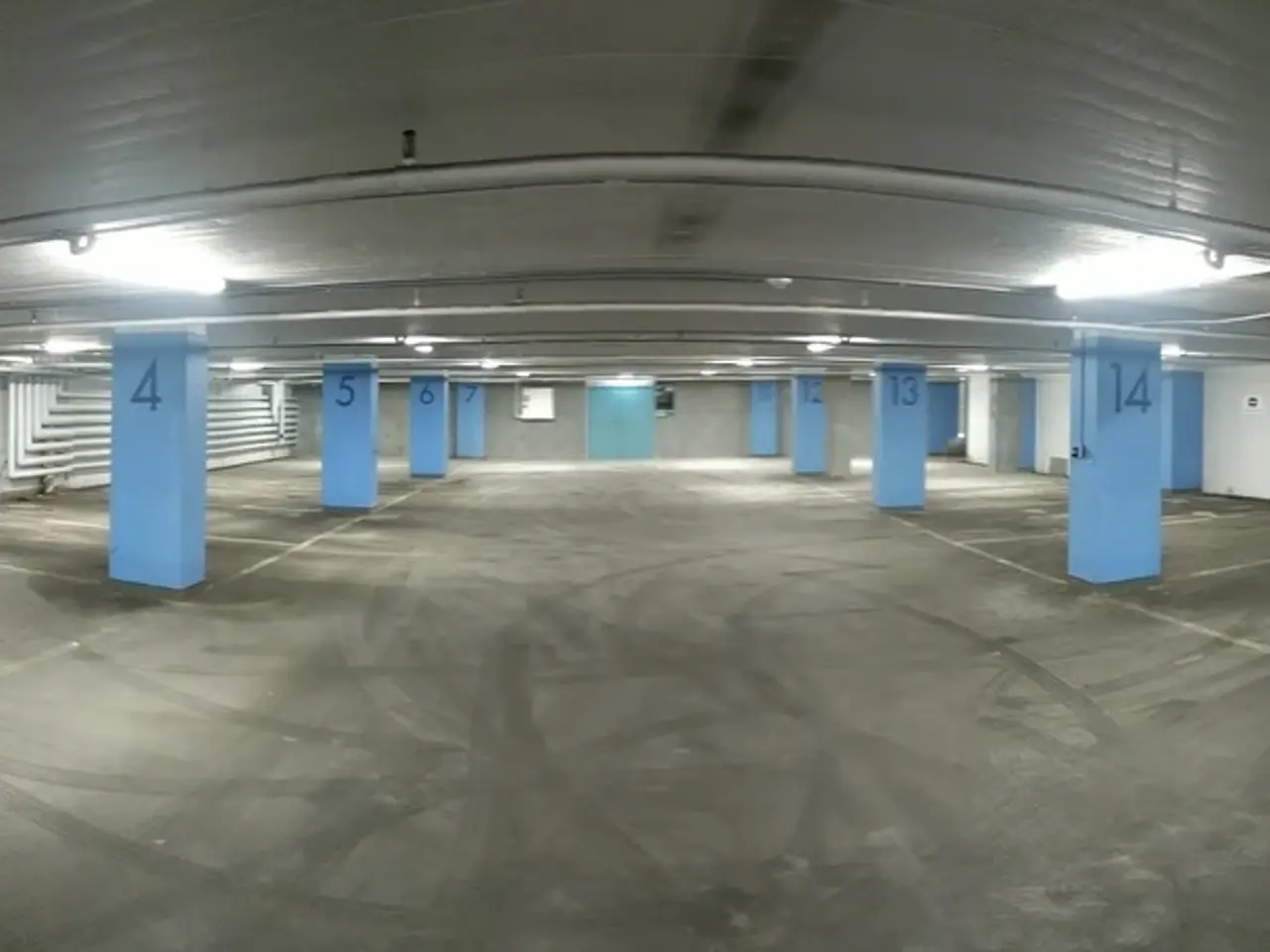 Billede 3 - Parkering til leje på Amagerbrogade 23-27 i København S