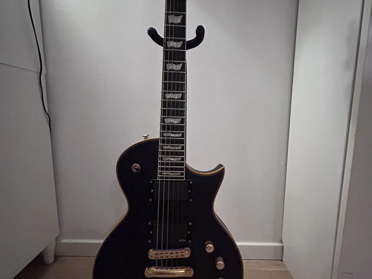 Billede 1 - ESP LTD EC-1000 Deluxe Vintage black