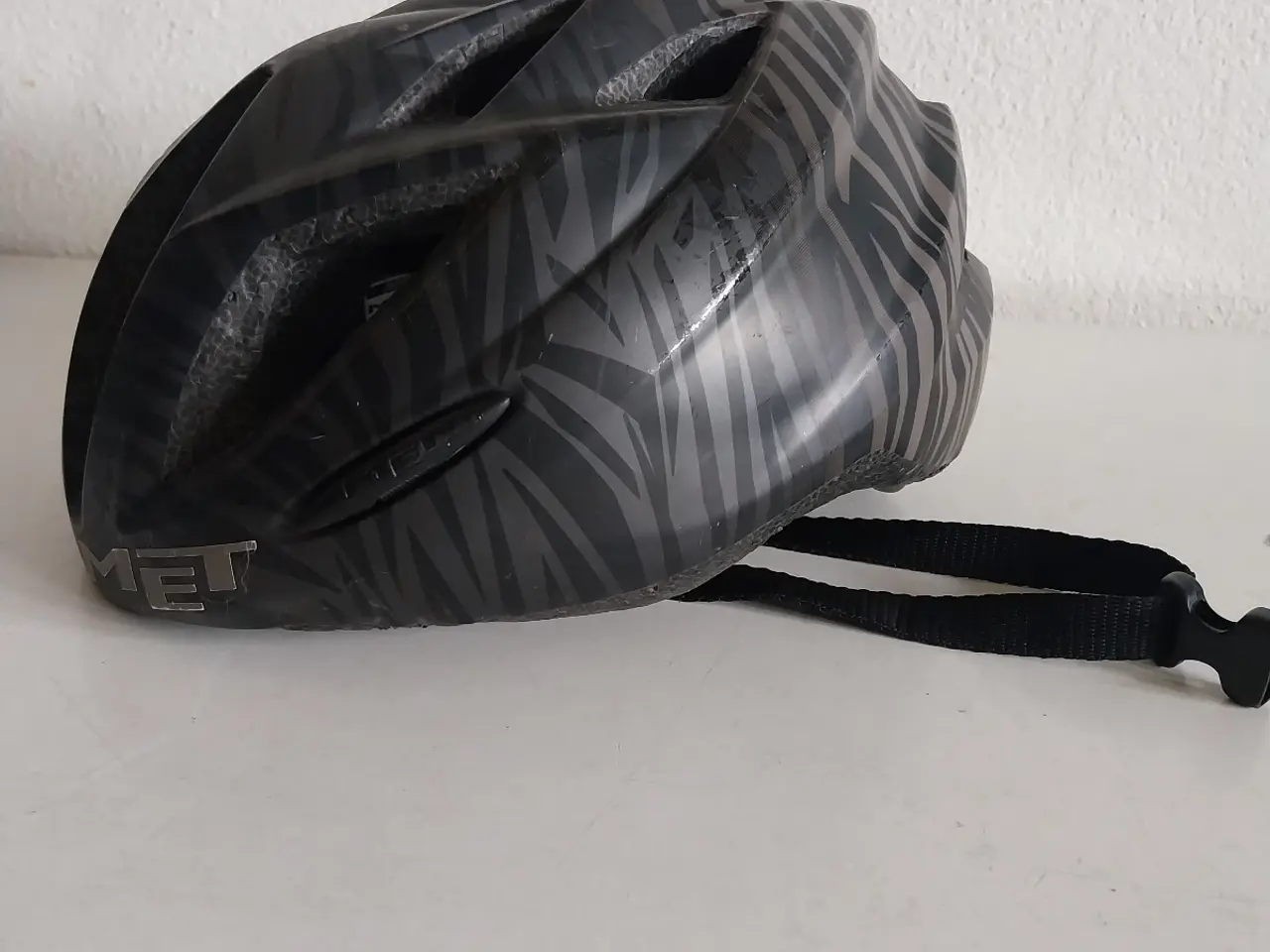 Billede 3 - Met cykelhjelm str. 52-57 cm