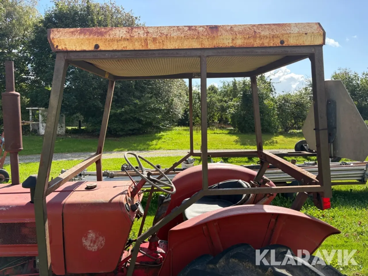 Billede 11 - Veterantraktor IH B 275 Diesel