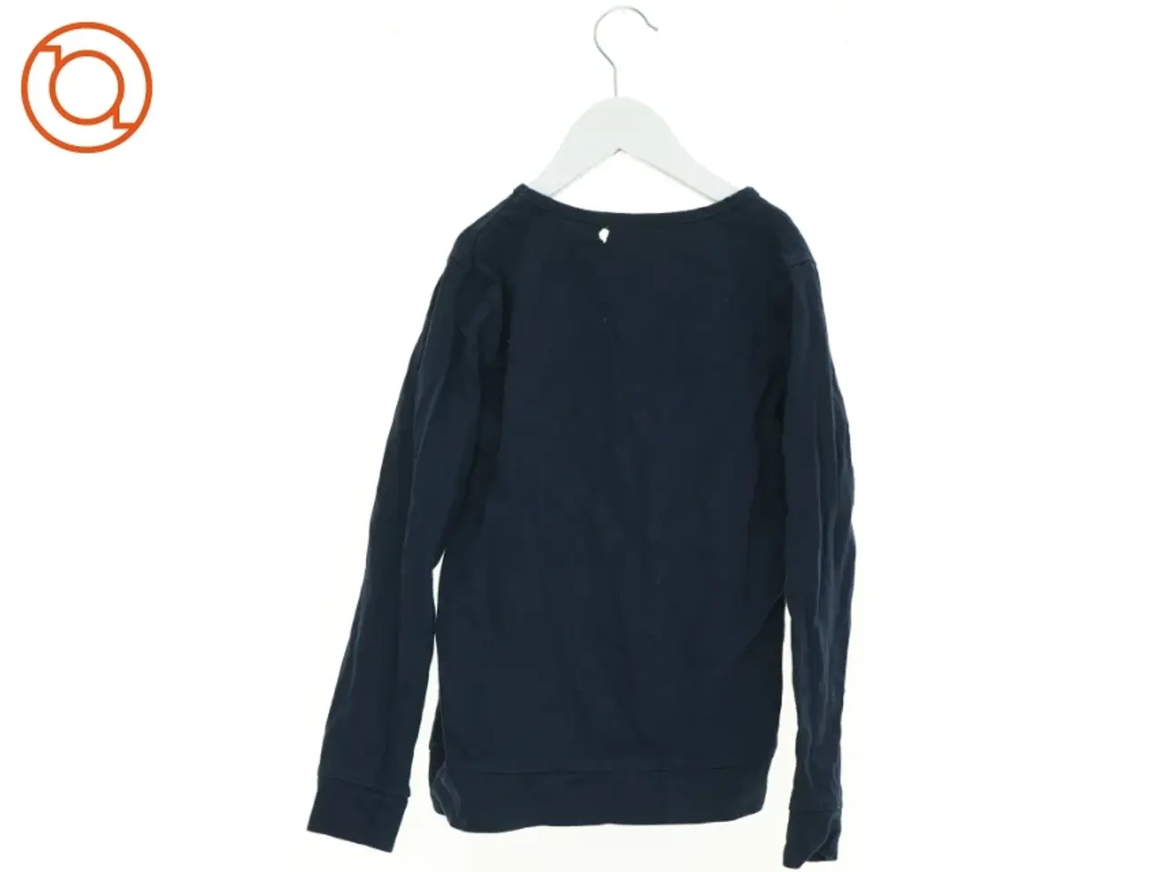 Billede 2 - Bluse (str. 134 cm)