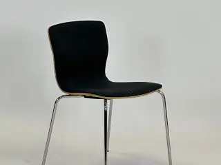 Magnus Olesen Butterfly 5310 Stol – Mørkegrå med Krom Stel Polstret