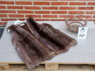 Minkpels vest og Exel sprial frugtskål