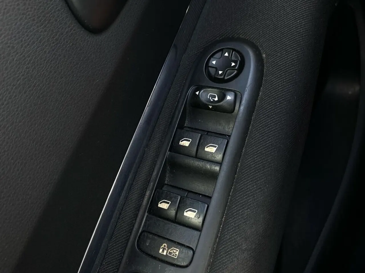 Billede 21 - Peugeot 5008 1,6 e-HDi Active 112HK 5d 6g Aut.