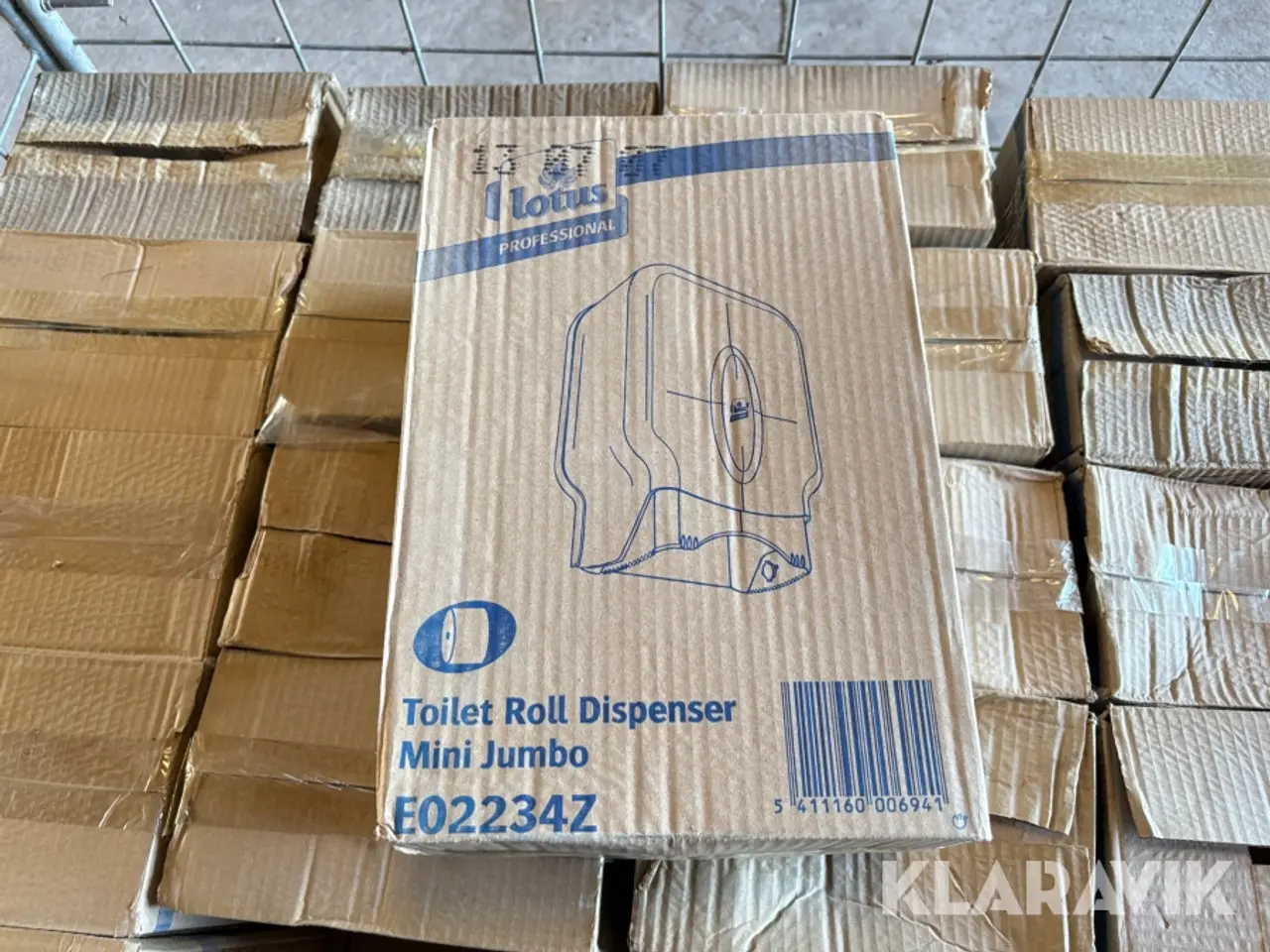 Billede 10 - Papirhåndklædedispenser & toiletpapirdispenser Lotus Professional E02226B & E02234Z - 45 styk