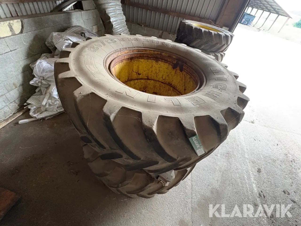 Billede 2 - Tvillingehjul Michelin XM108 650/65 R38 2 Styk