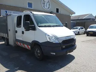 Iveco Daily 3,0 35C17 Mandskabsvogn