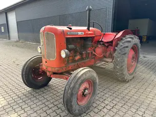 Nuffield 10/42