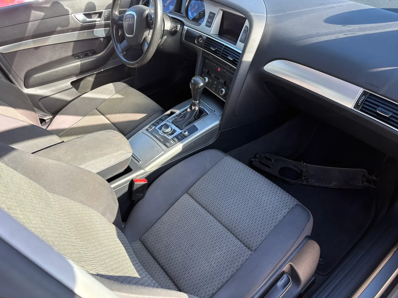 Billede 14 - Audi A6 2,4 St.Car Aut. Benzin