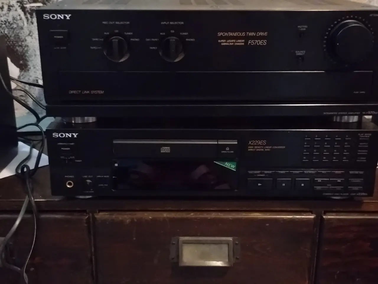 Billede 1 - Stereoanlæg Sony Es m B&O