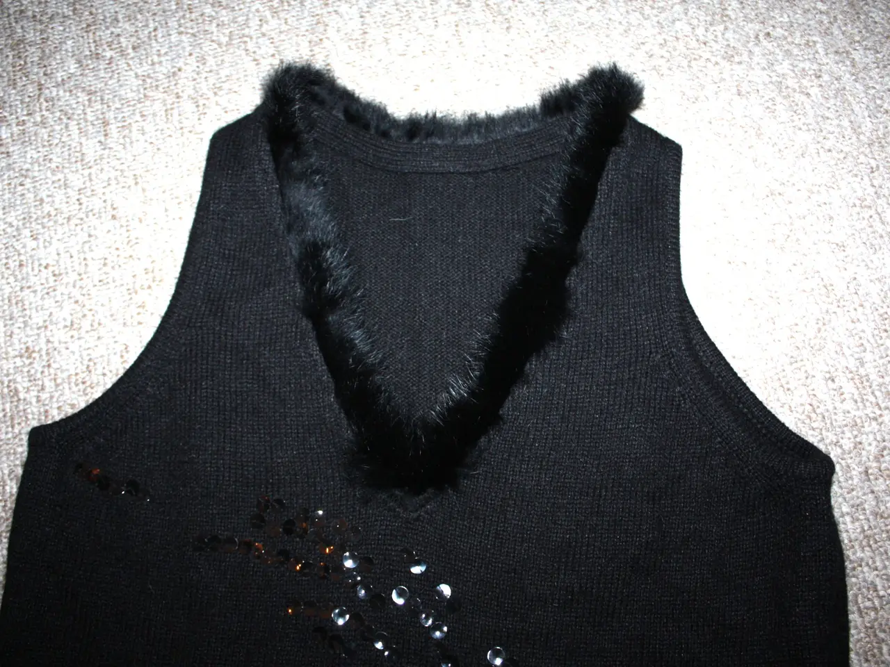 Billede 2 - Vest med pels str. 36