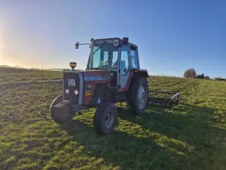 Massey Ferguson 690