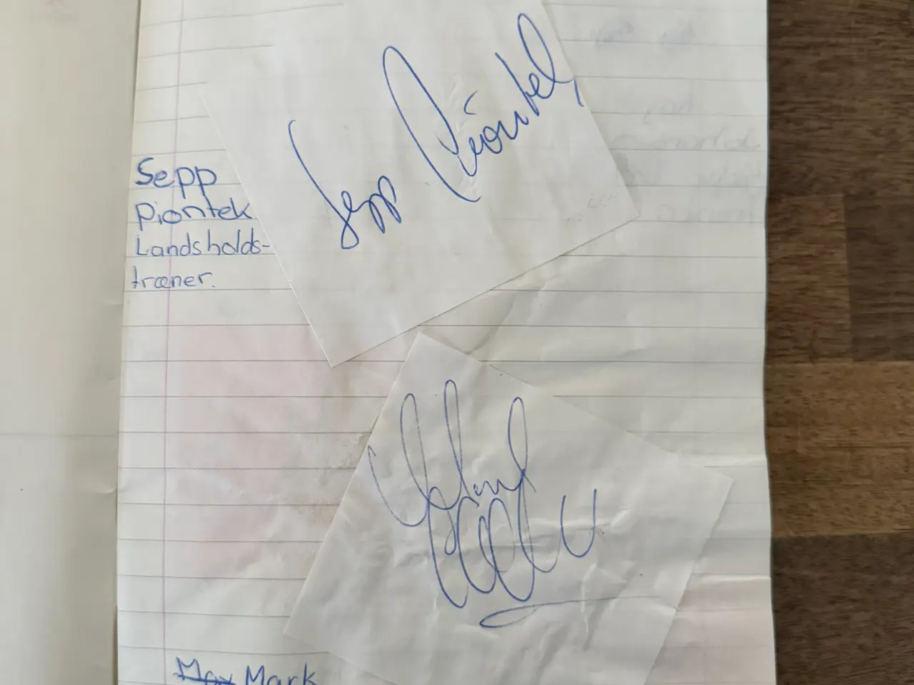 Billede 1 - Autograf hæfte med fodbold