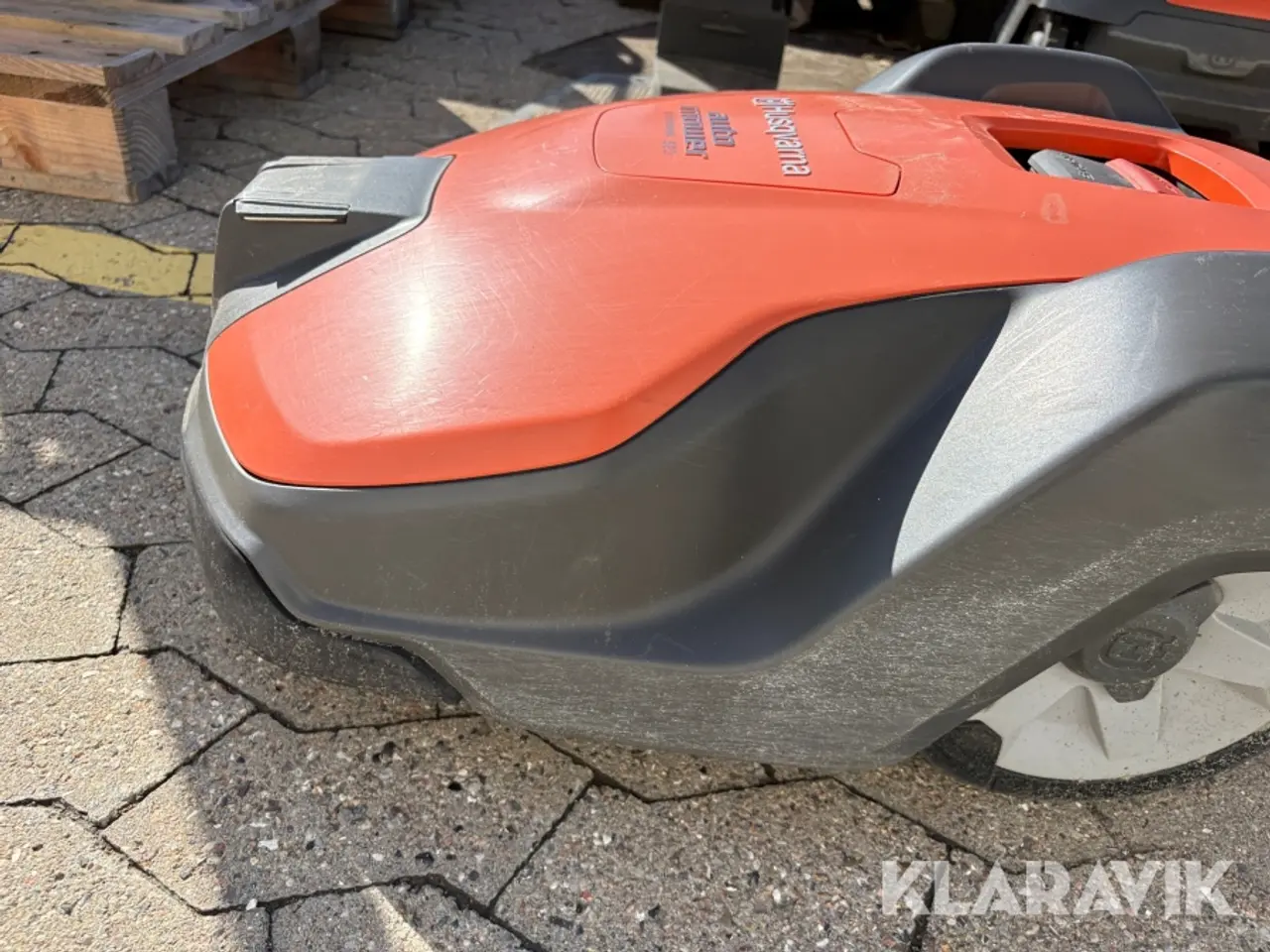 Billede 11 - Robotplæneklipper Husqvarna Professional 520 med ladestation