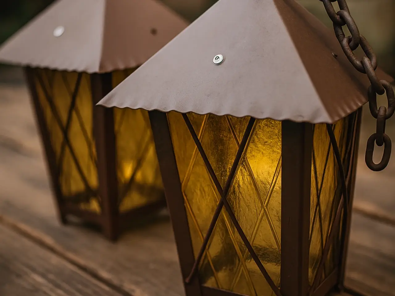 Billede 2 - Retro lanterner i smedejern–perfekt til sommerhus