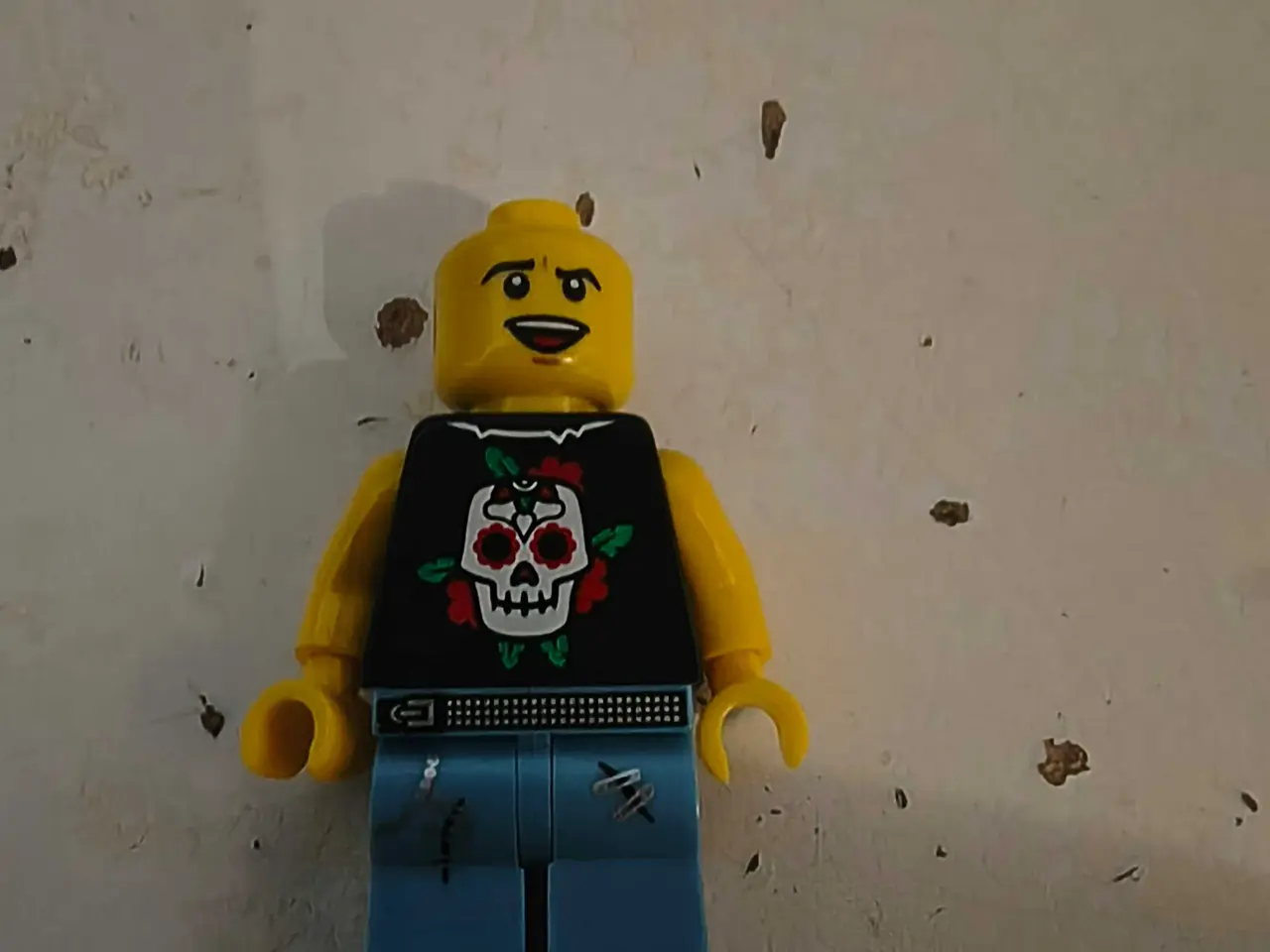 Billede 2 - LEGO Minifigures, Serie 4: Punk Rocker (8804)