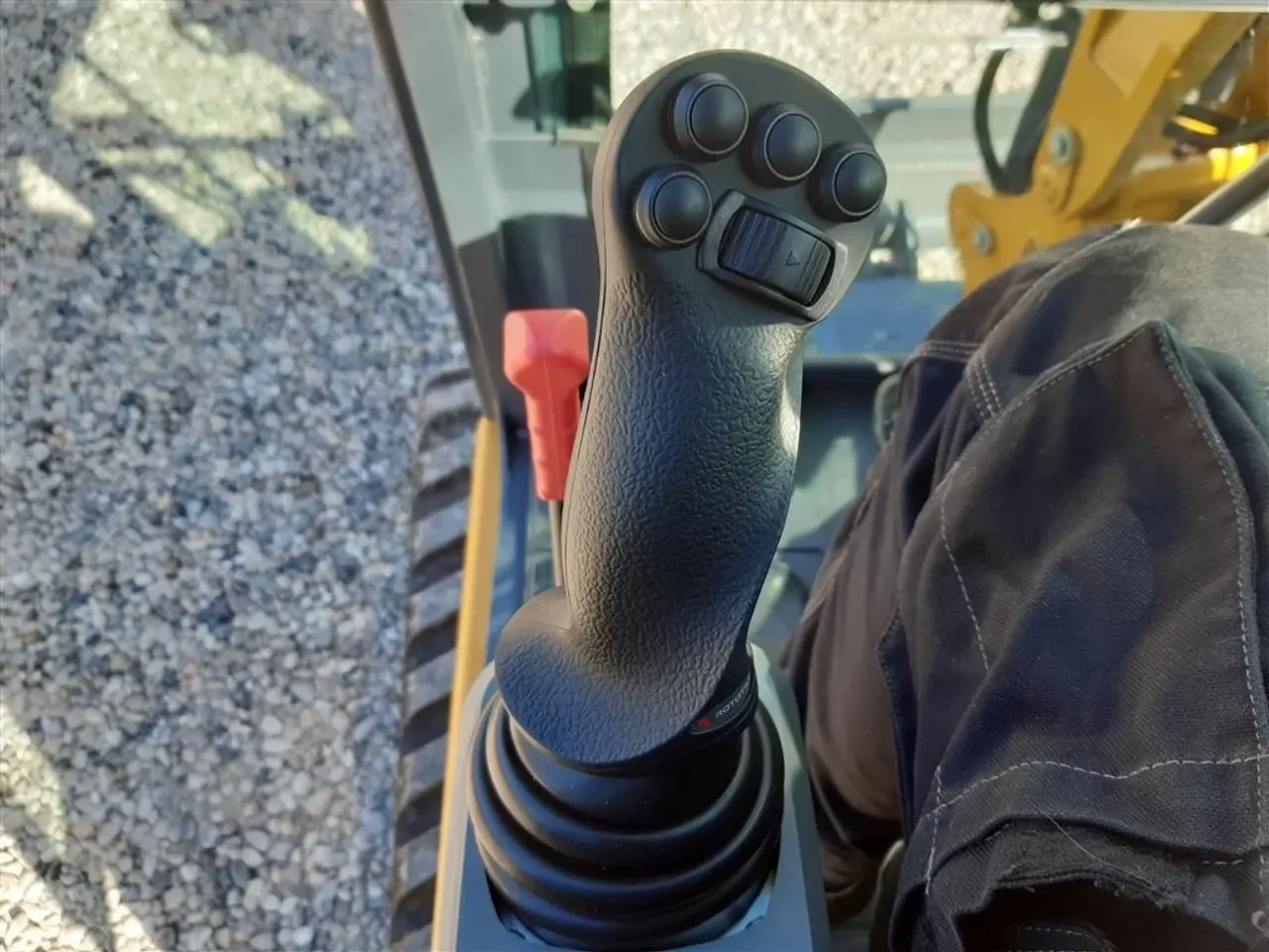 Billede 10 - XCMG xe27e med rototilt