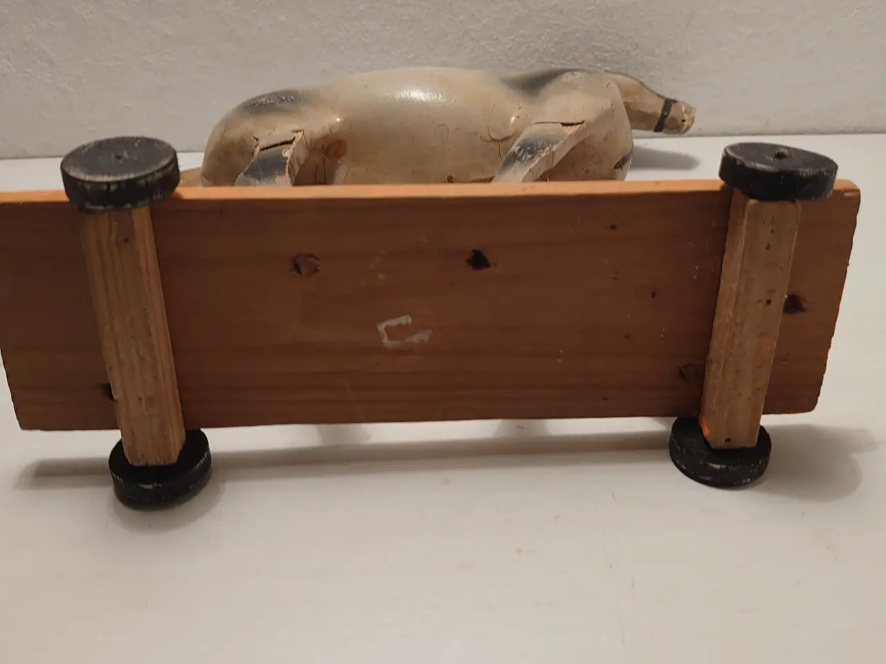 Billede 6 - Gammel sjælden stor hest i træ og papmache.