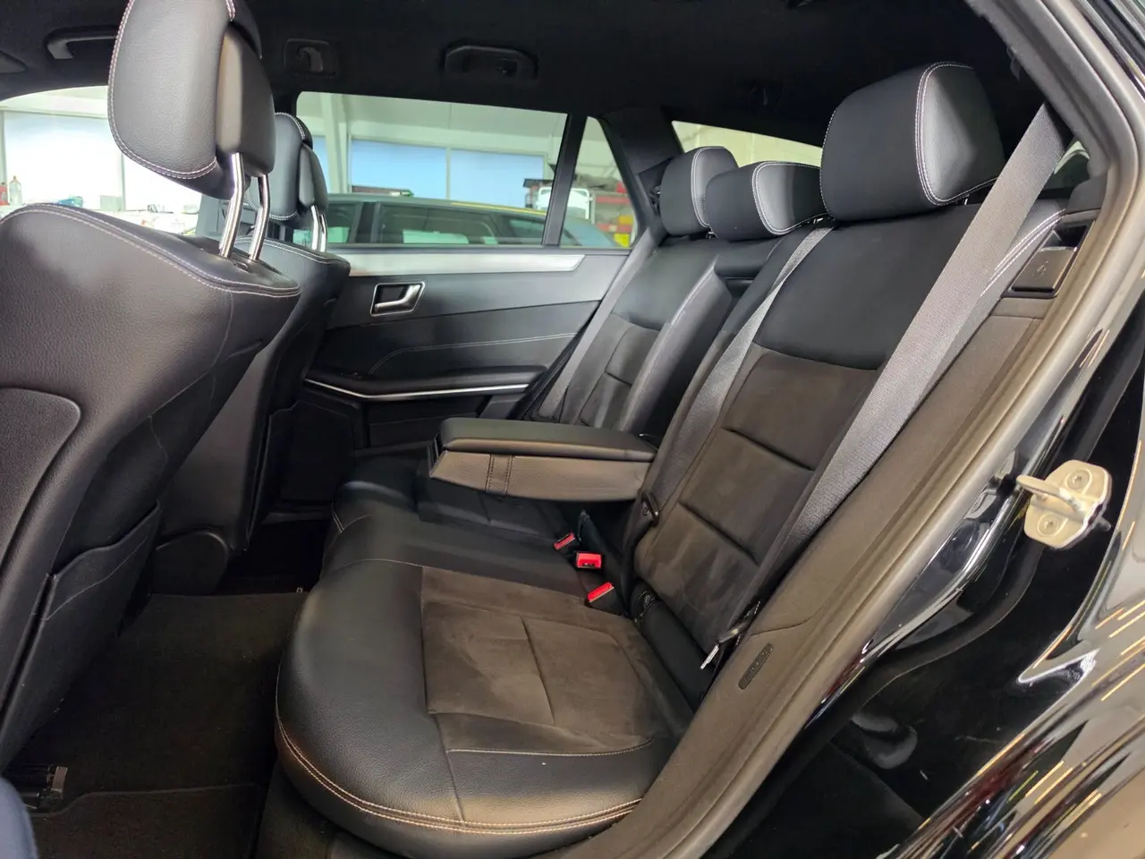 Billede 12 - Mercedes E220 2,2 BlueTEC Avantgarde AMG stc.