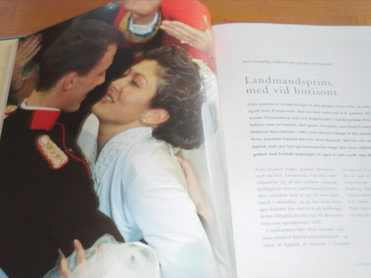 Billede 4 - EN KONGELIG FAMILIE.