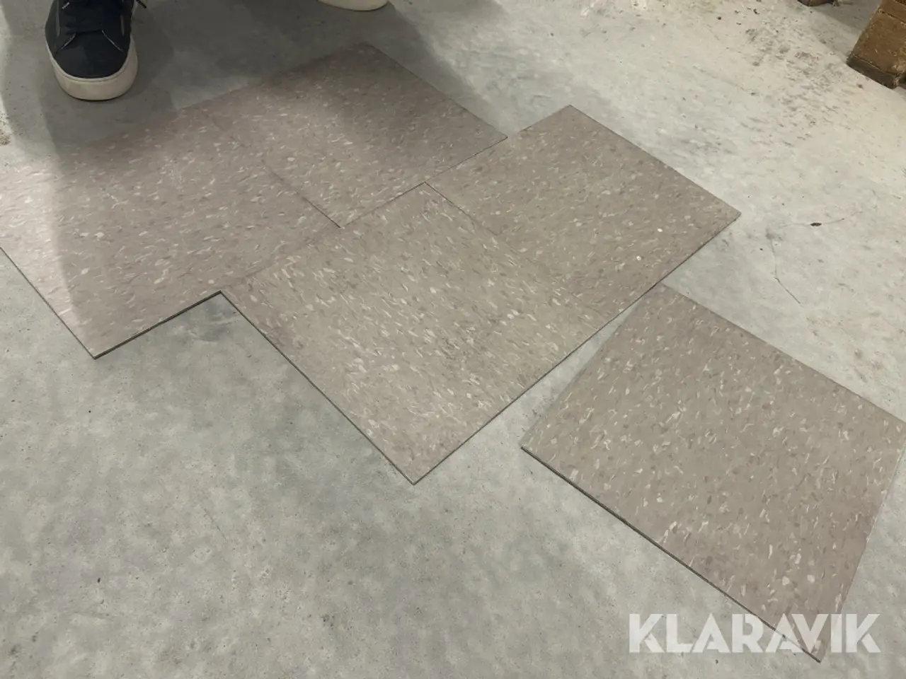 Billede 1 - Vinyl Tile Armstrong M509B 150m2