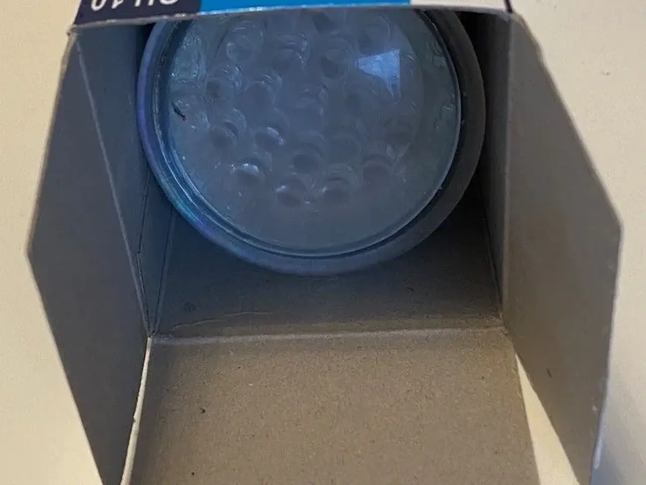 Billede 3 - LED Farve pære 230 V med 20 dioder