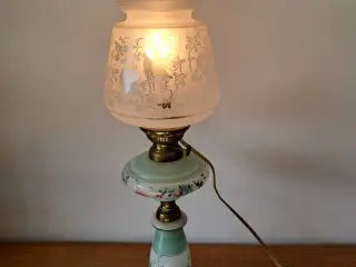 Gammel bordlampe
