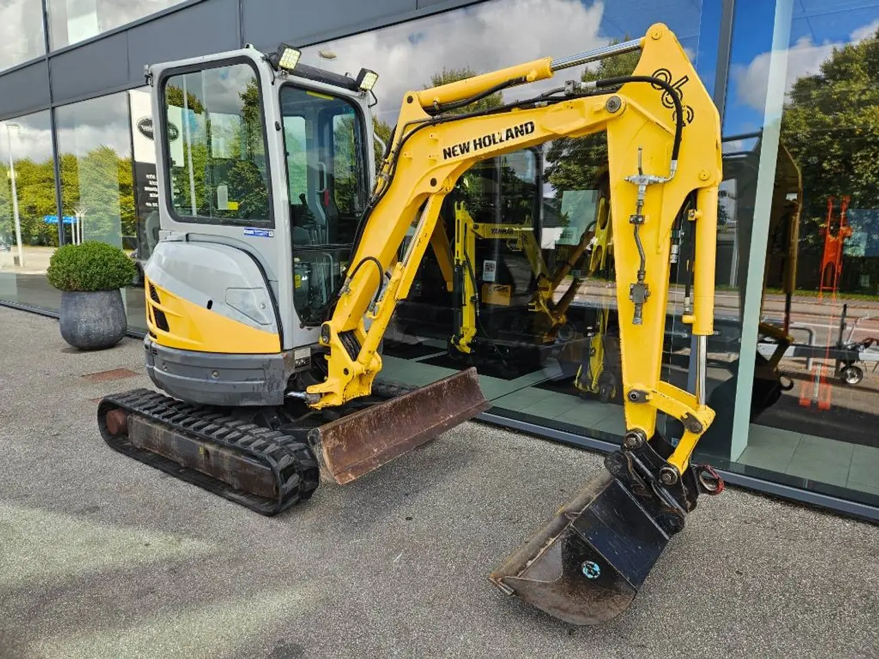 Billede 1 - New Holland E 22.2 SR