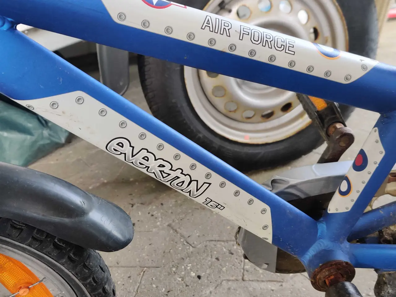 Billede 5 - Everton 16" Air Force børnecykel.