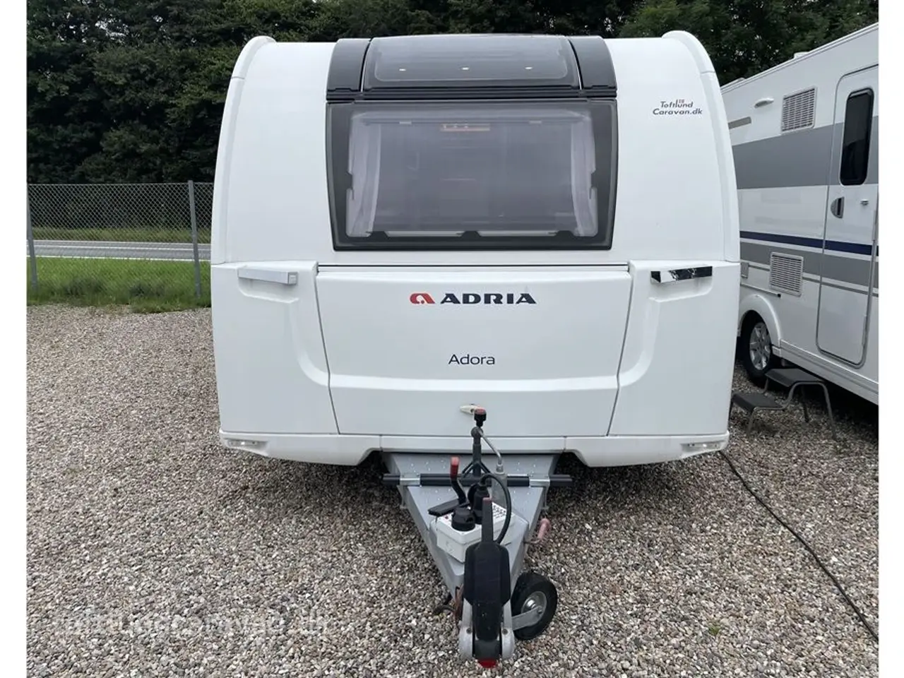 Billede 20 - 2020 - Adria Adora 593 UK   TILBUD !! Fantastisk flot FAMILIEVOGN m/MOVER + ISABELLA fortelt, 7 sovepladser