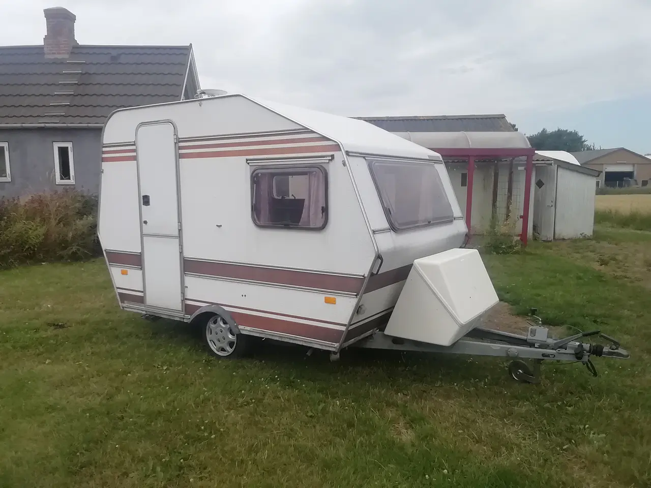 Billede 3 - Pæn lille campingvogn 