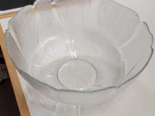 Punch bowle