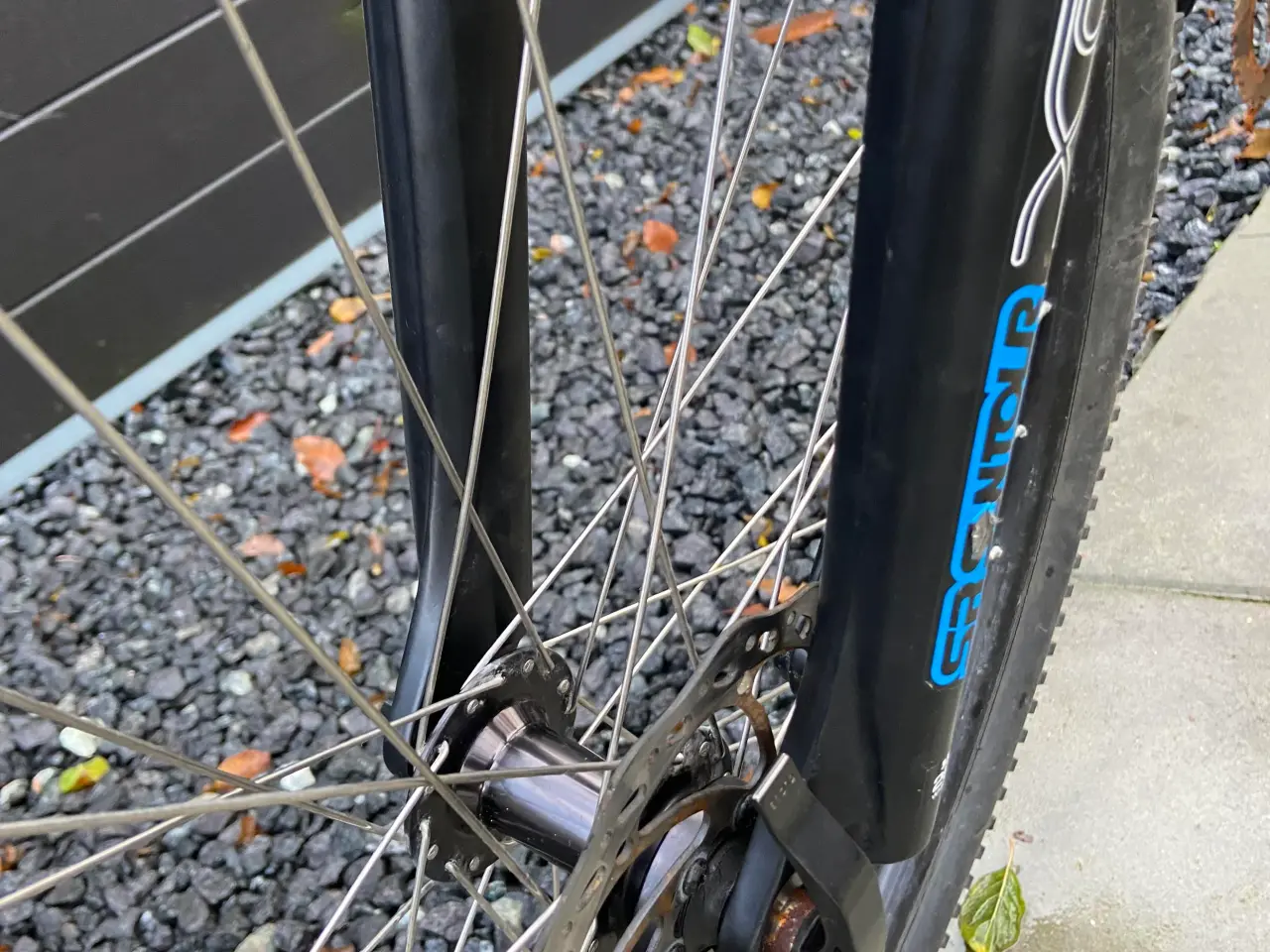 Billede 2 - GT. 27 gear, 29" Hjul, 43cm. stel