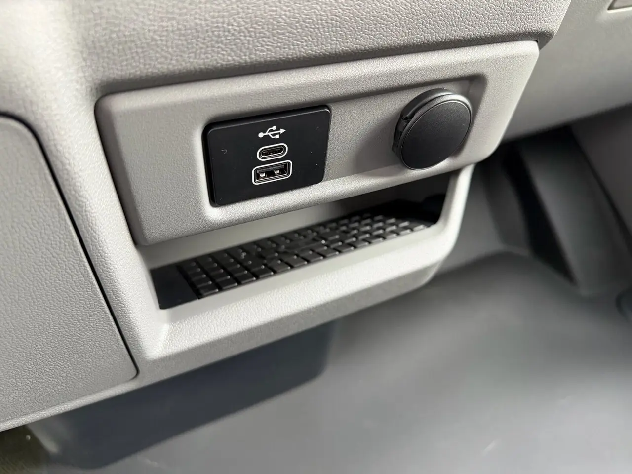 Billede 20 - Ford E-Transit Custom 320 L1 64 Limited