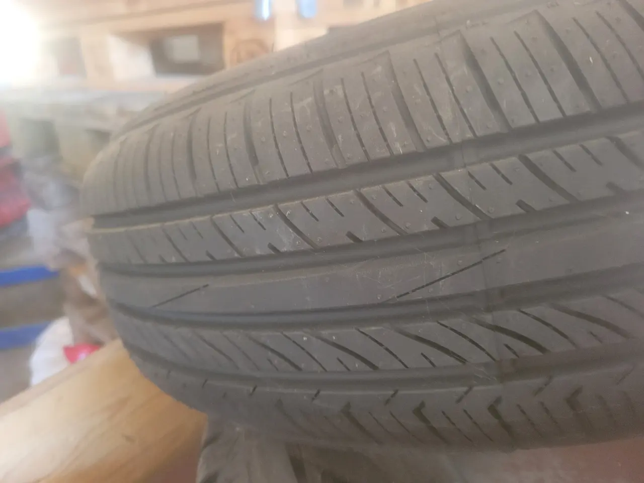 Billede 2 - 165 / 60 HR 15"