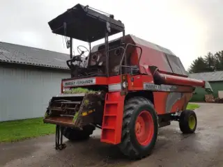 Massey Ferguson 27 sælges i dele/for parts